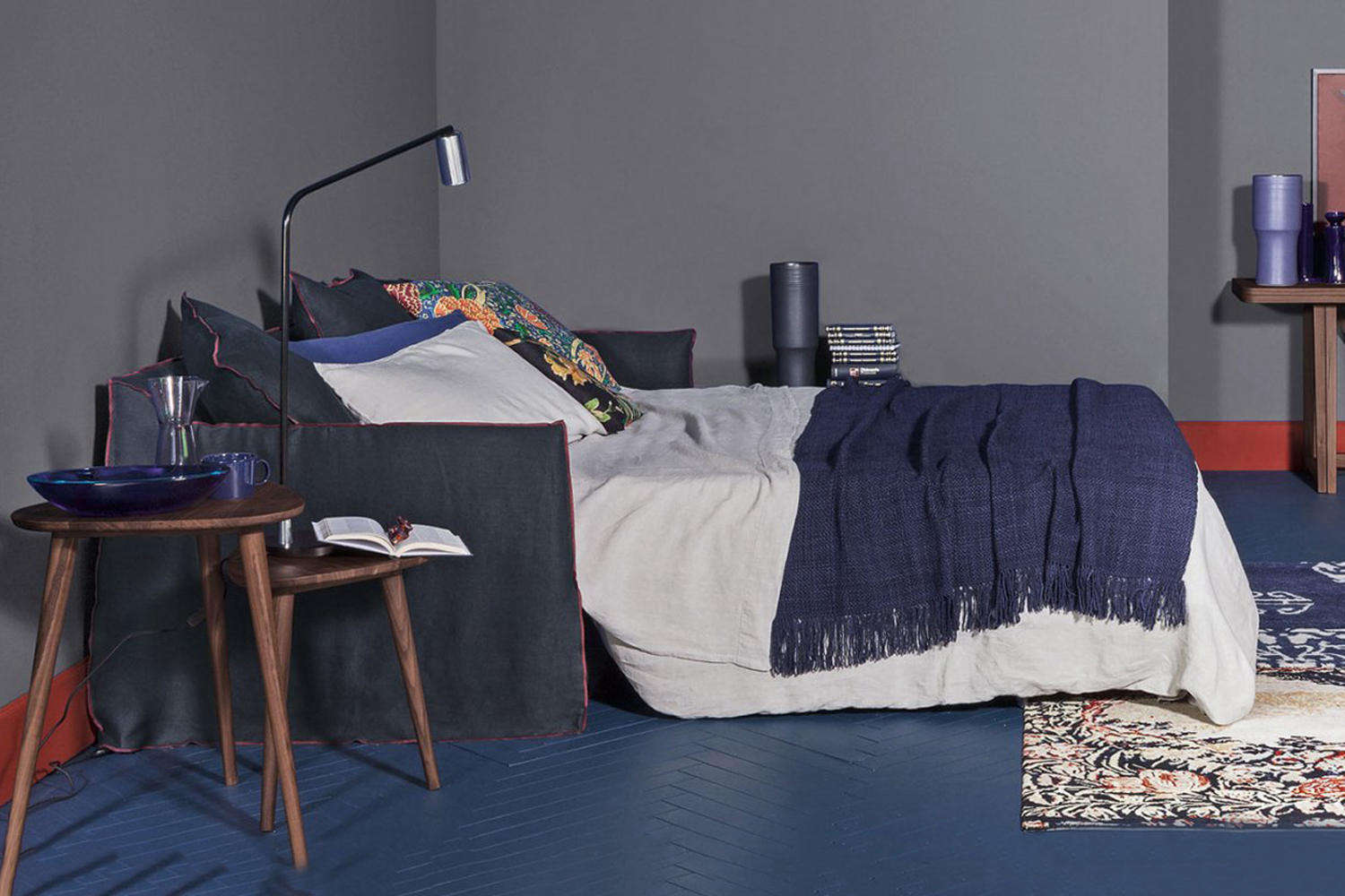 10 Easy Pieces GoodLooking Sleeper Sofas Remodelista