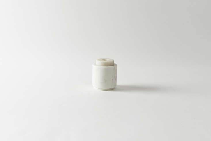 michaël verheyden\2\17;s petite vase is made of solid white marble in b 34