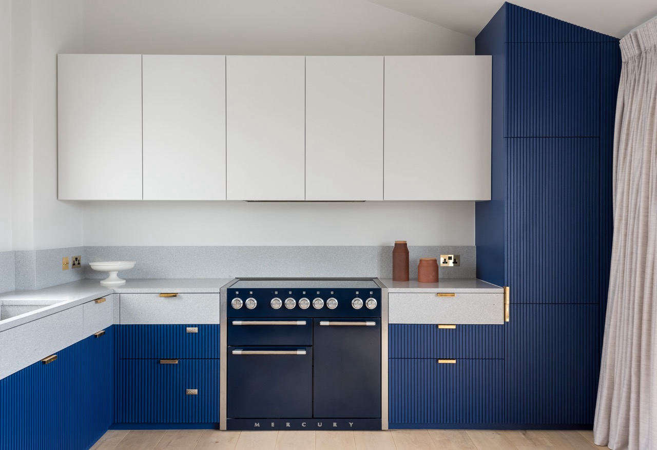 House Tour: A Flexible Pied-à-Terre in London for a Jewelry Designer ...
