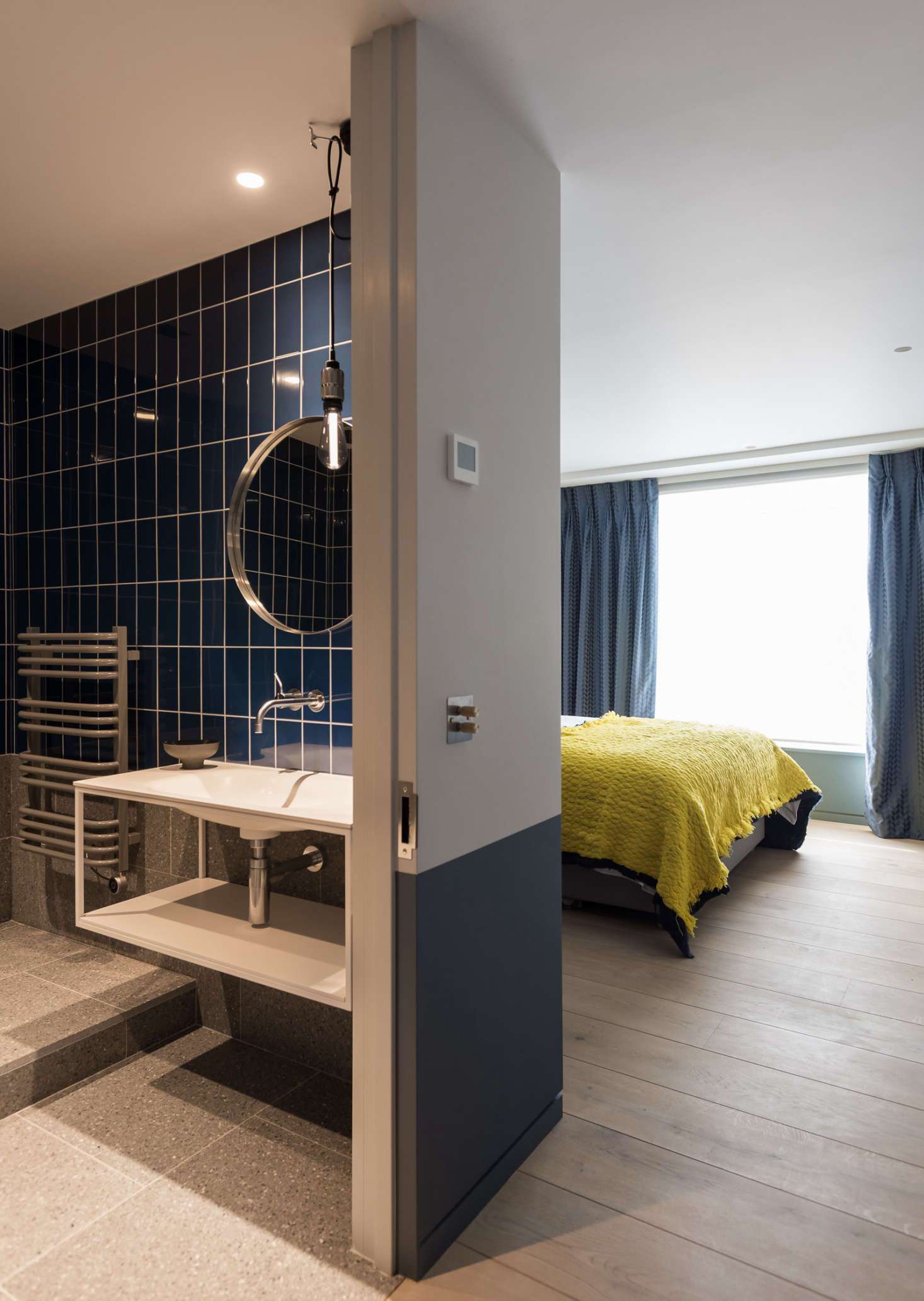 House Tour: A Flexible Pied-à-Terre in London for a Jewelry Designer ...
