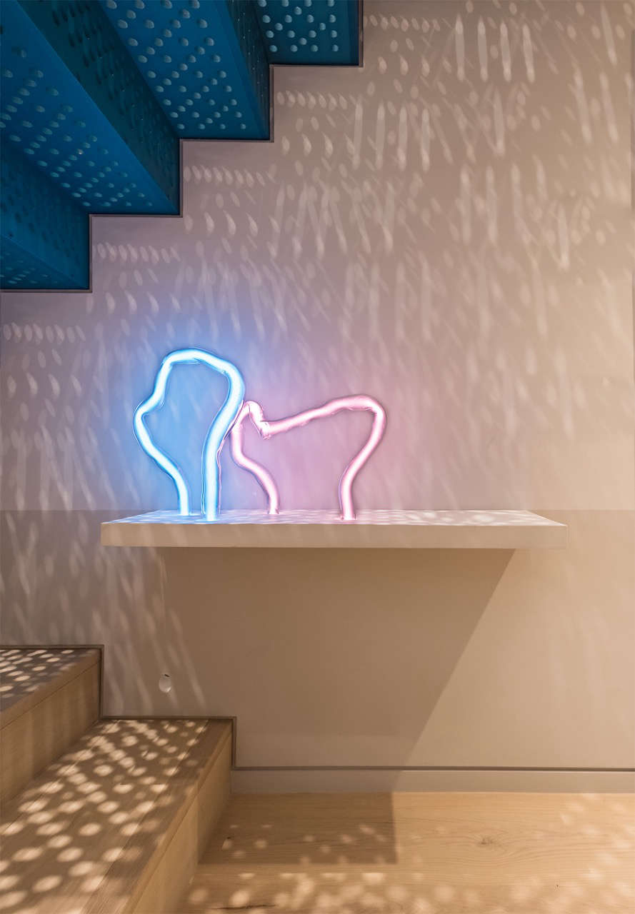 House Tour: A Flexible Pied-à-Terre in London for a Jewelry Designer ...
