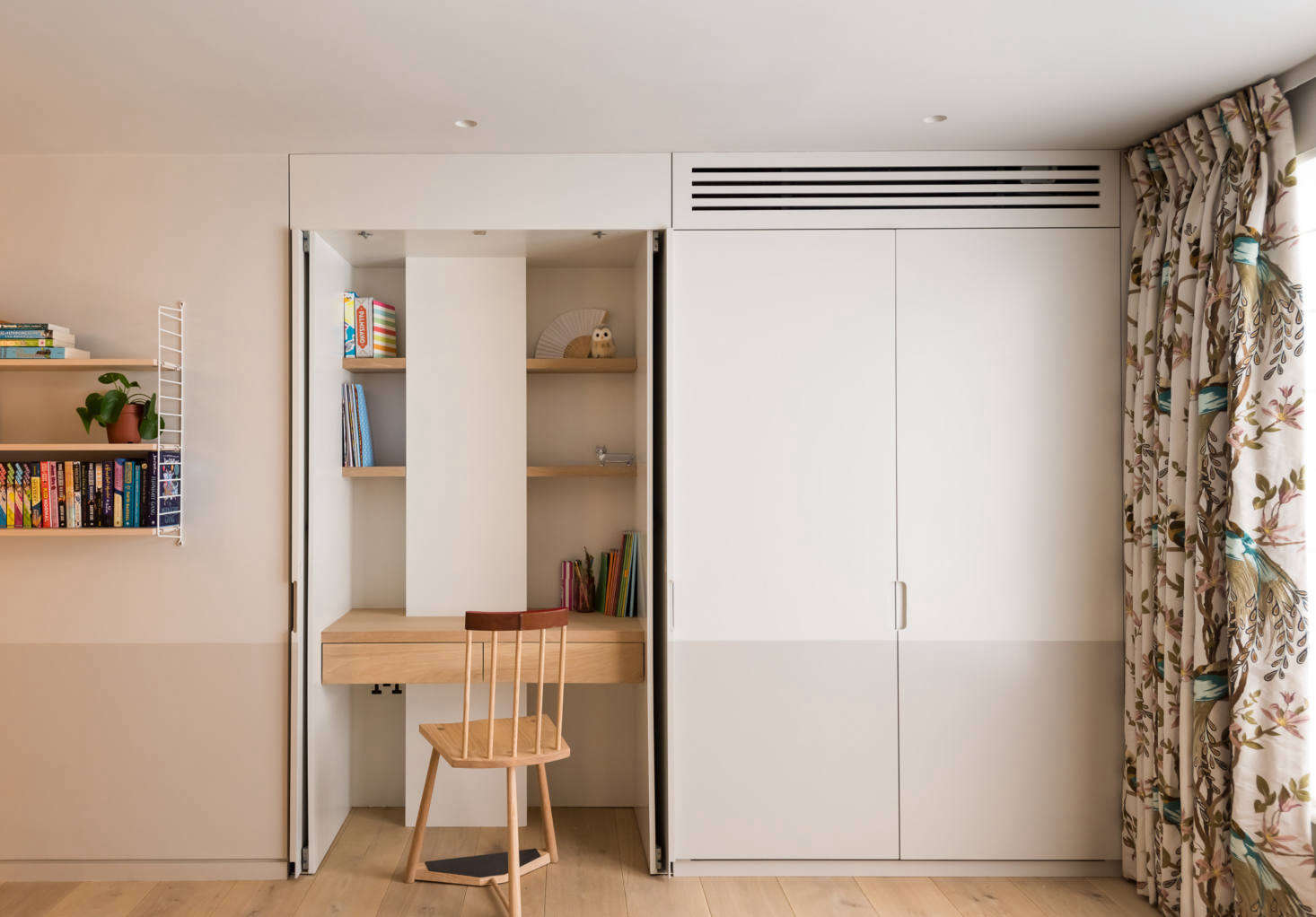 House Tour: A Flexible Pied-à-Terre in London for a Jewelry Designer ...