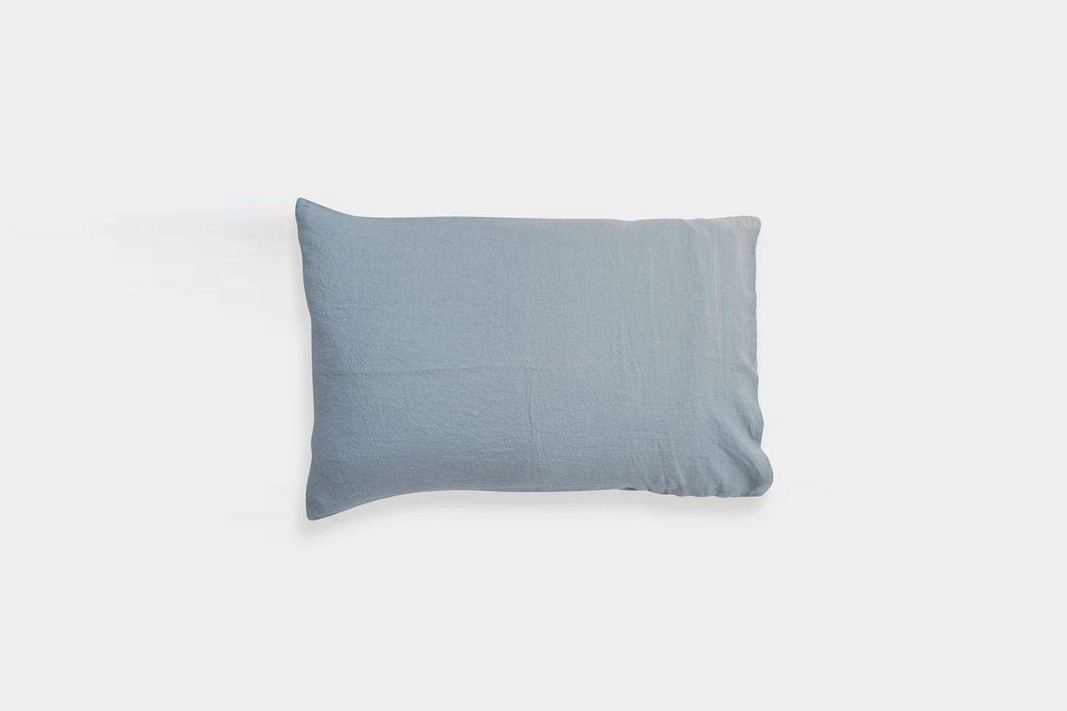 the linge particulieur linen standard pillowcase in scandinavian blue (shown) i 22