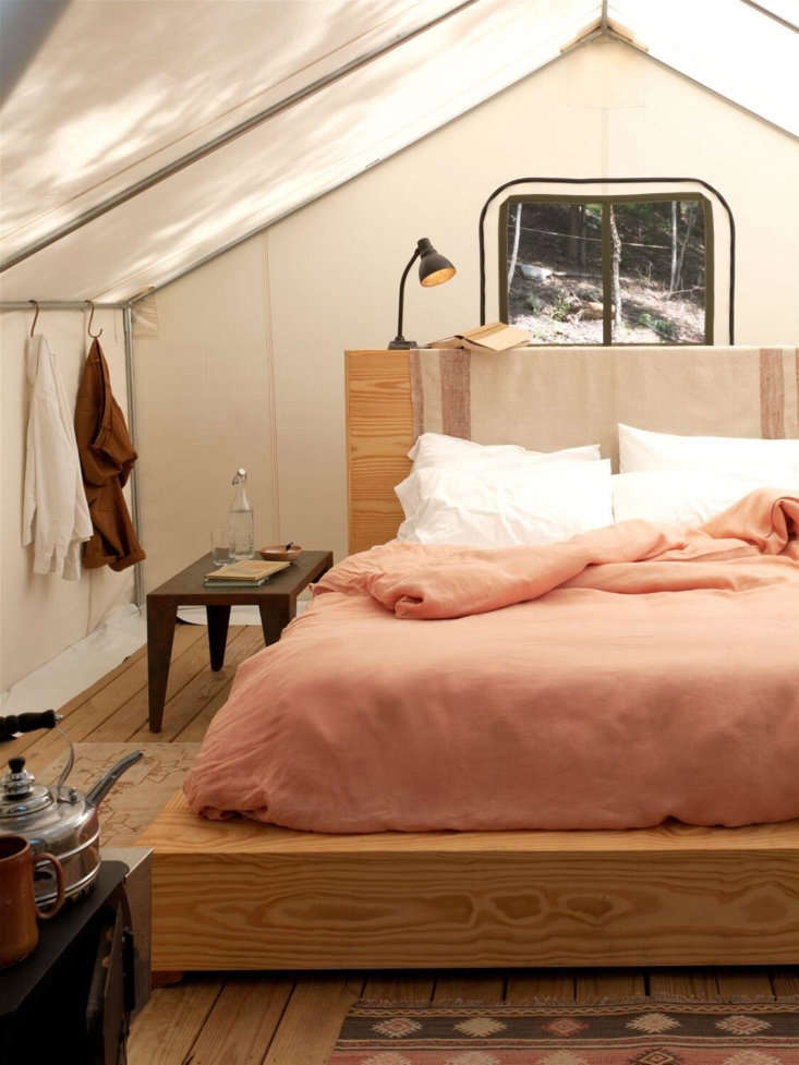 jesse and the aesthetic movement team furnished the tents with custom pine plat 25