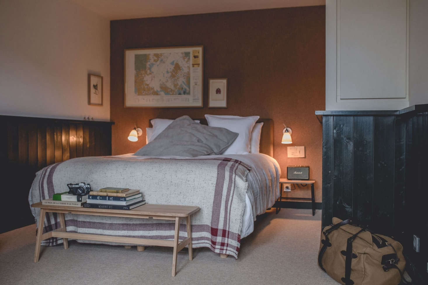 The rooms—7data-src=