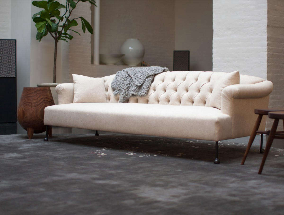 10 Easy Pieces The Perfect HighEnd Luxury Sofa Remodelista