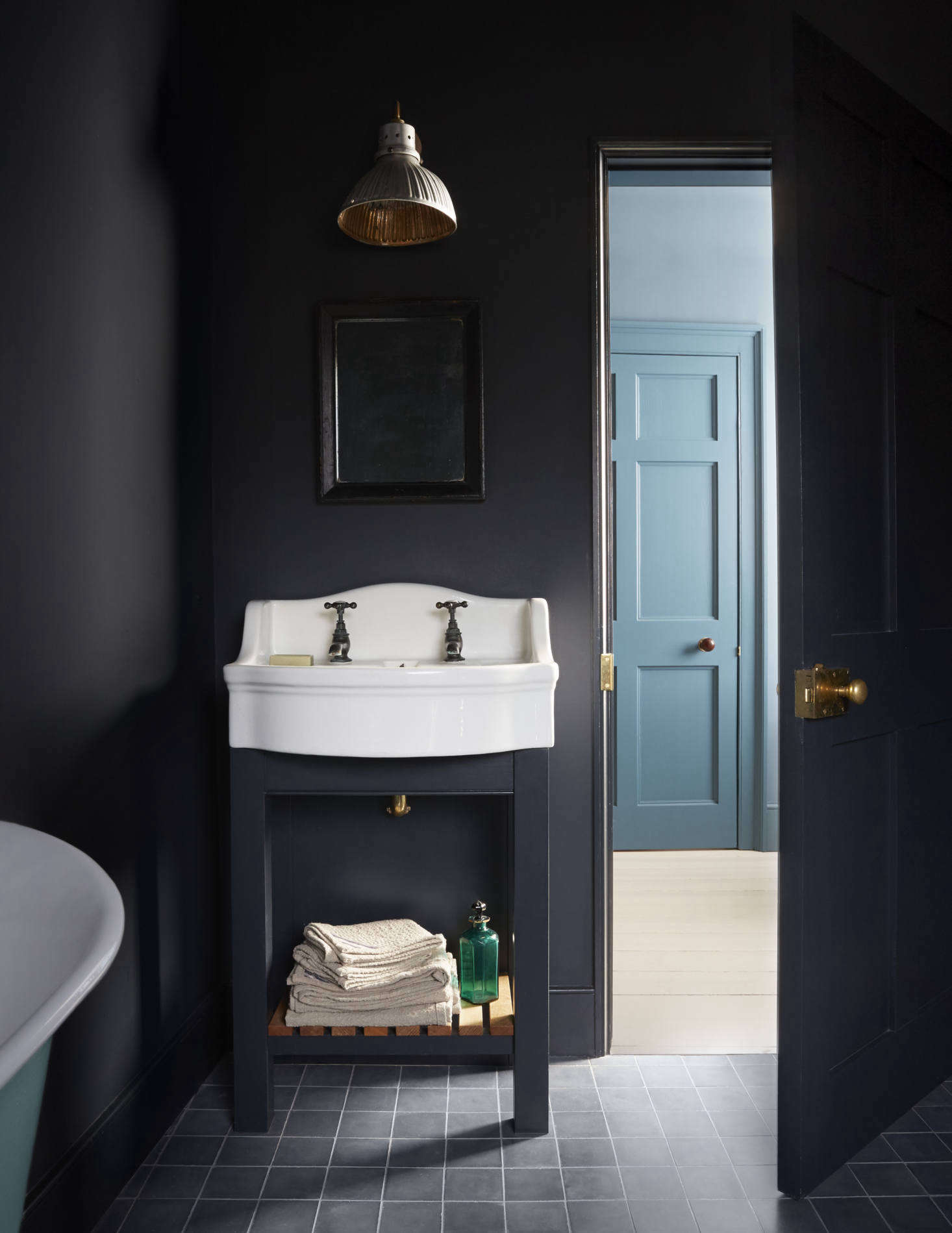 Harding assembled the guest bath