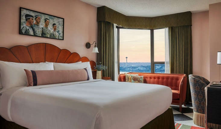 rooms either have views of the puget sound, mount rainier, or downtown seattle. 22