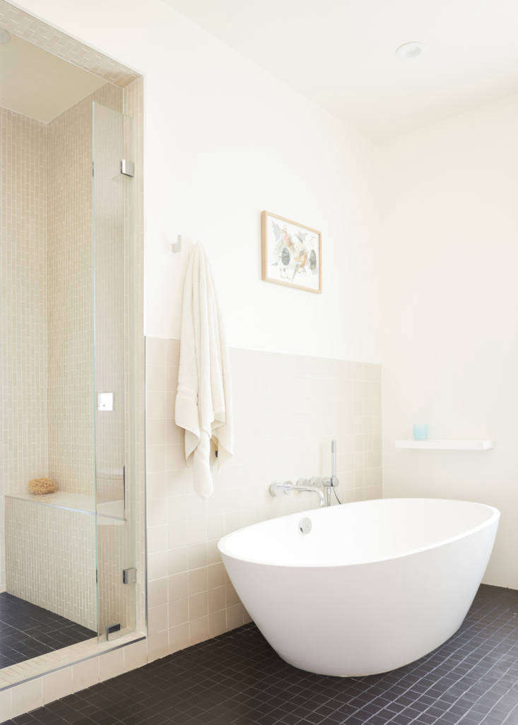 the organically shaped freestanding tub is the allisa from mti. 29