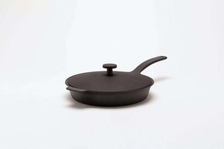 jasper morrison&#8\2\17;s palma collection for oigen, a line of cast iron k 18