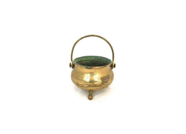 this vintage rustic brass cauldron has a diameter of 4.5 inches, perfect for co 33