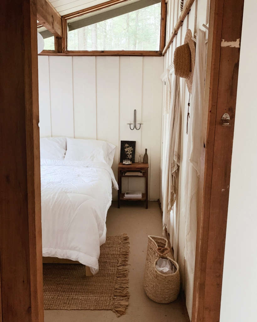 Unplugged: A Couple's DIY, Totally Off-the-Grid Cabin in the New ...