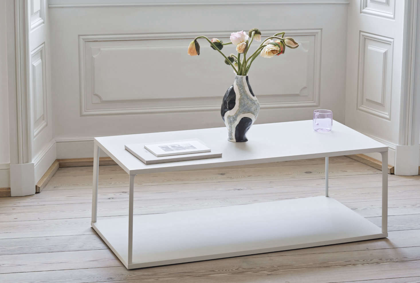 10 Easy Pieces: Coffee Tables Under $500 - Remodelista