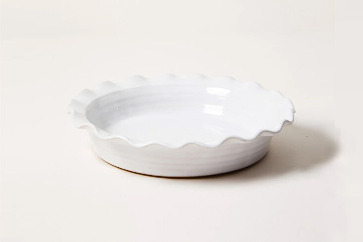 and a splurge: the classic baker\2\17;s pie dish, also by farmhouse pott 27