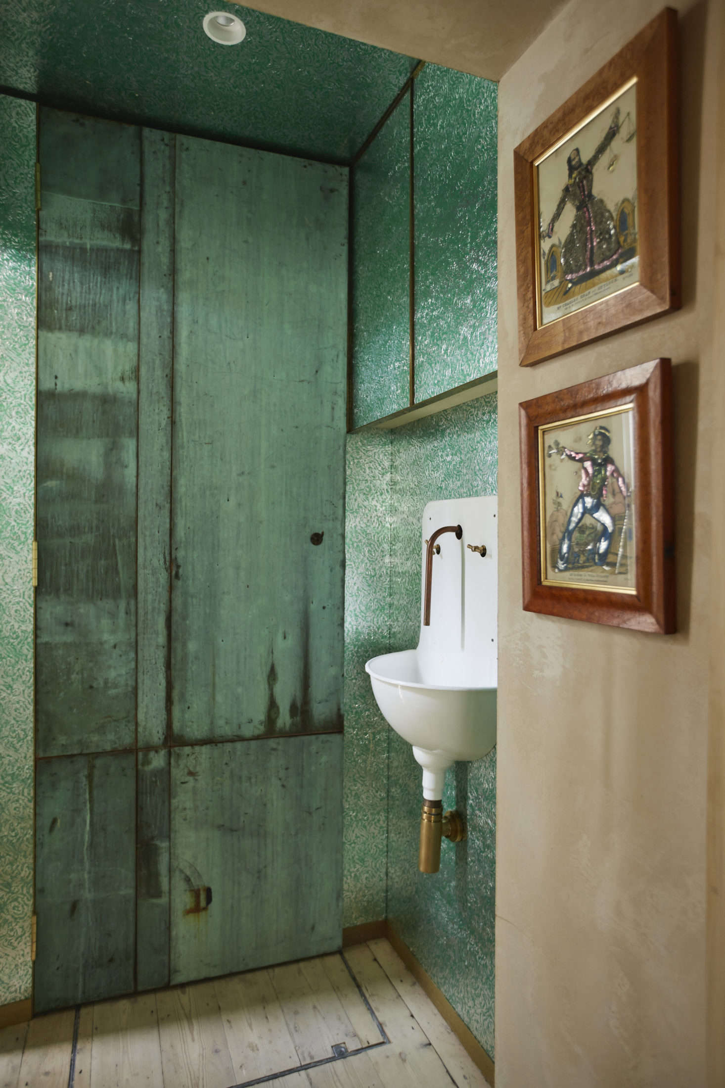 Reuse in Action: A London Townhouse Remodel By Architectural Salvage