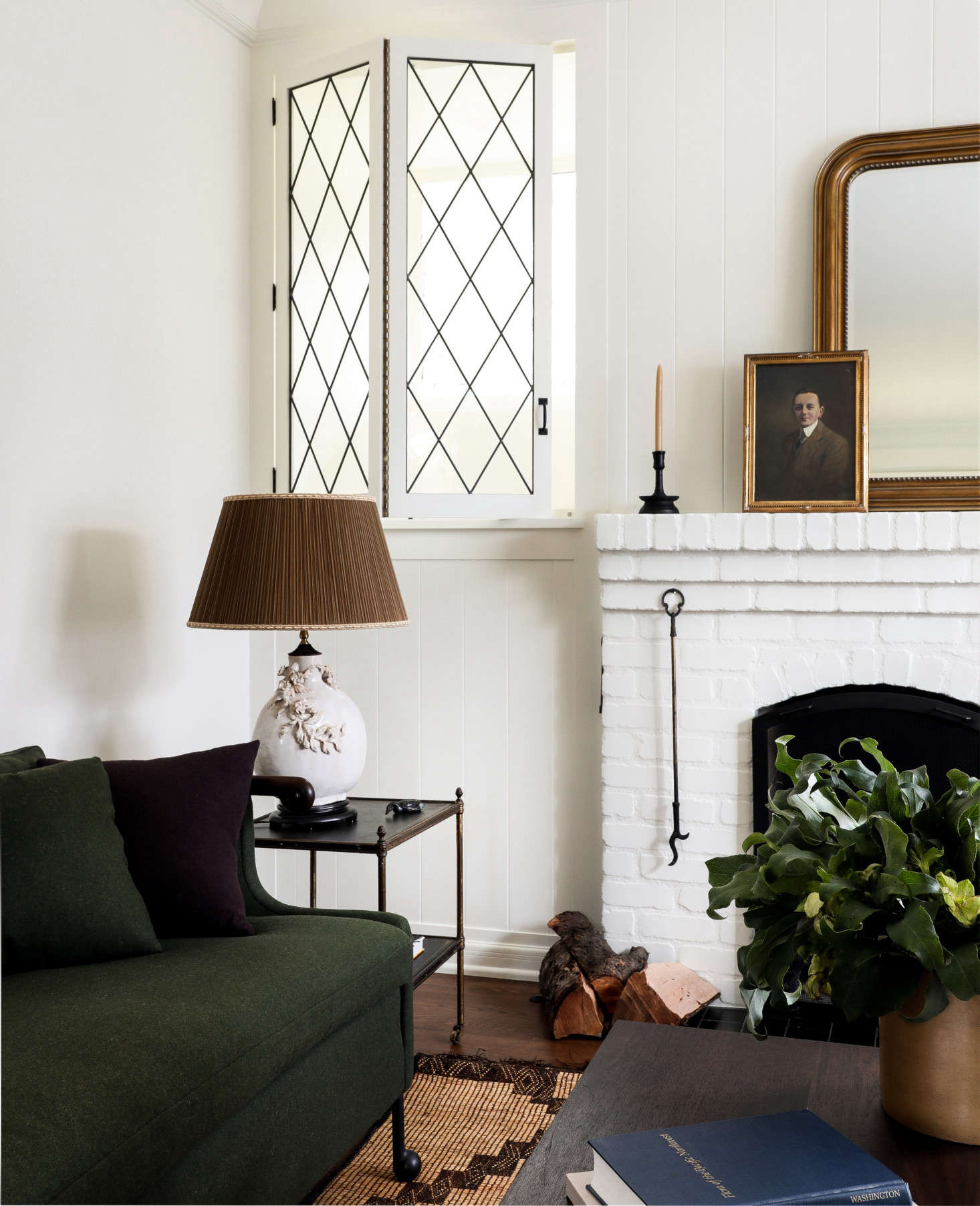 The walls and moldings are painted Benjamin Moore