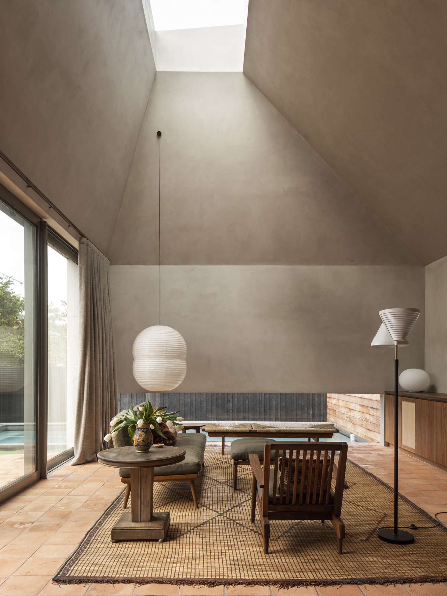 Steal This Look: A Moody Mid-Century/Japanese Mashup - Remodelista