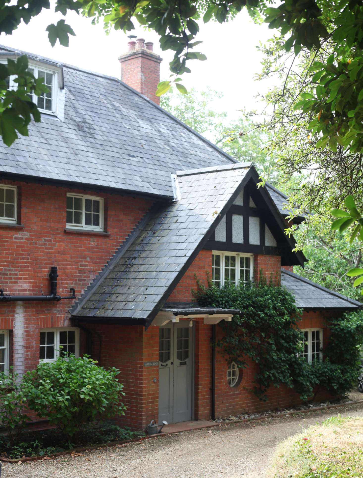 Victoria and Phil and their three children moved to Barton Edge almost years ago. Built in the Arts and Crafts style, it