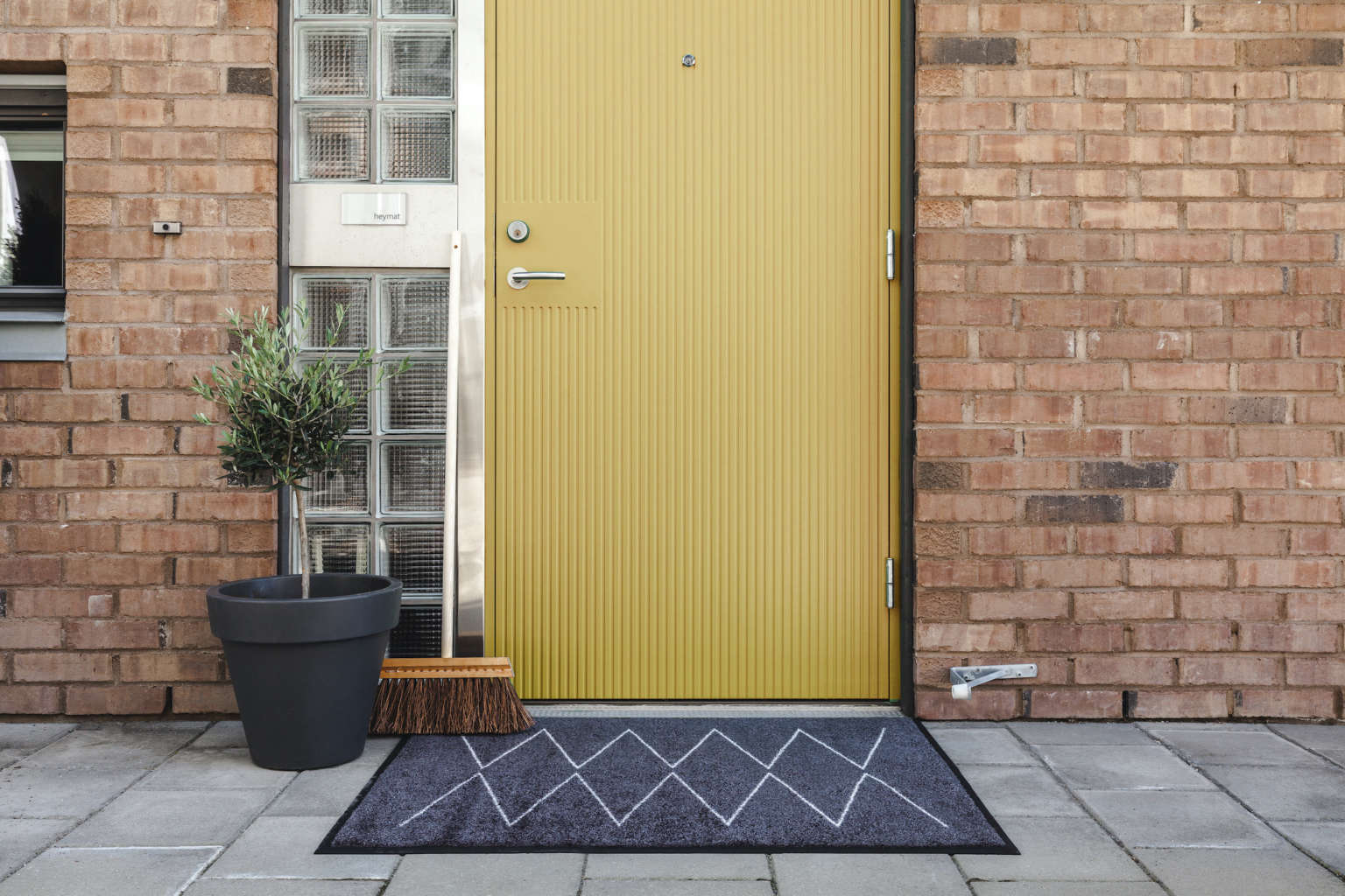 Stylish IndoorOutdoor Doormats Made from Recycled Plastic by Heymat