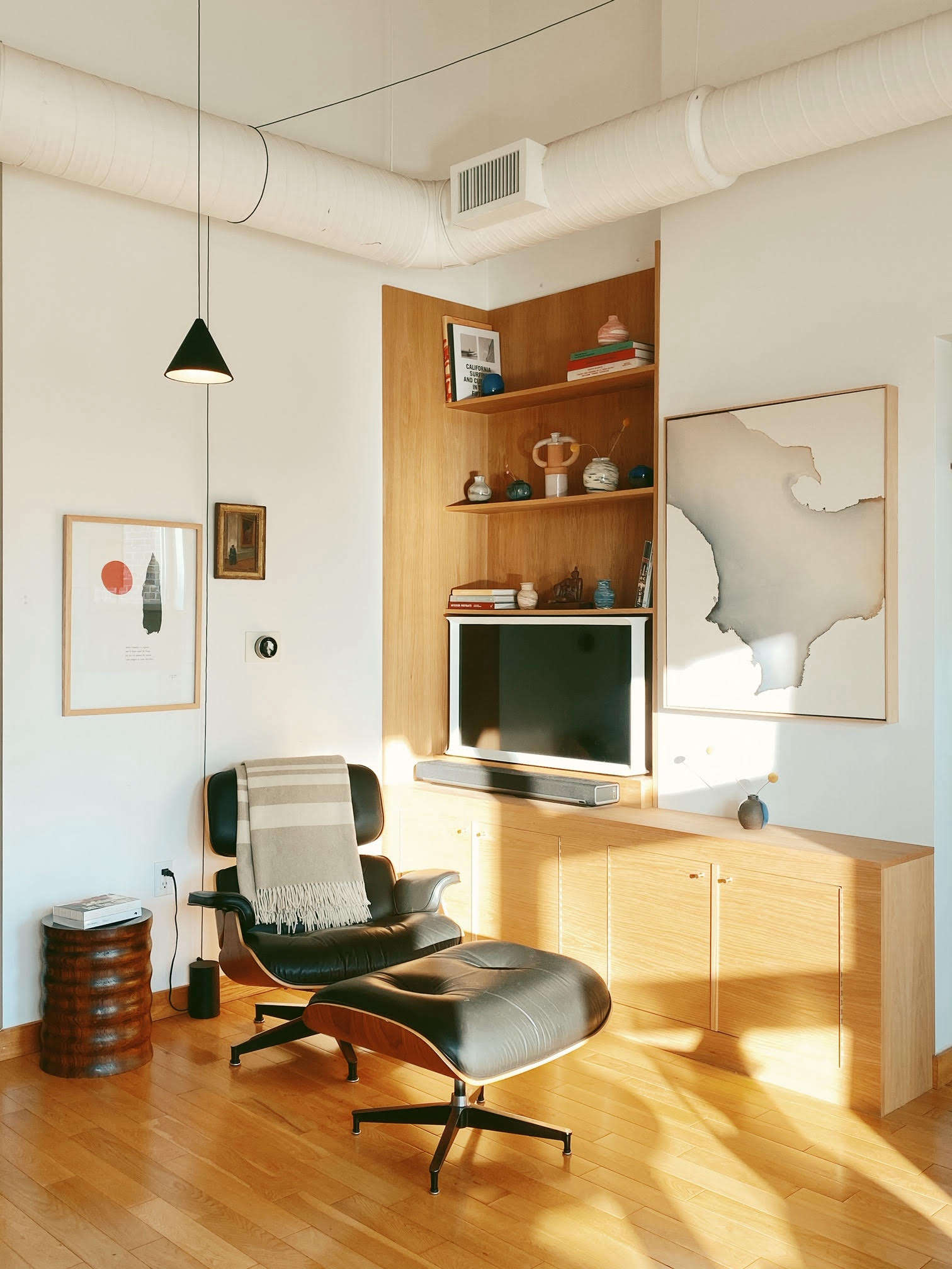 In the Glow A Bright Bushwick Apartment, Courtesy of eBay, Craigslist