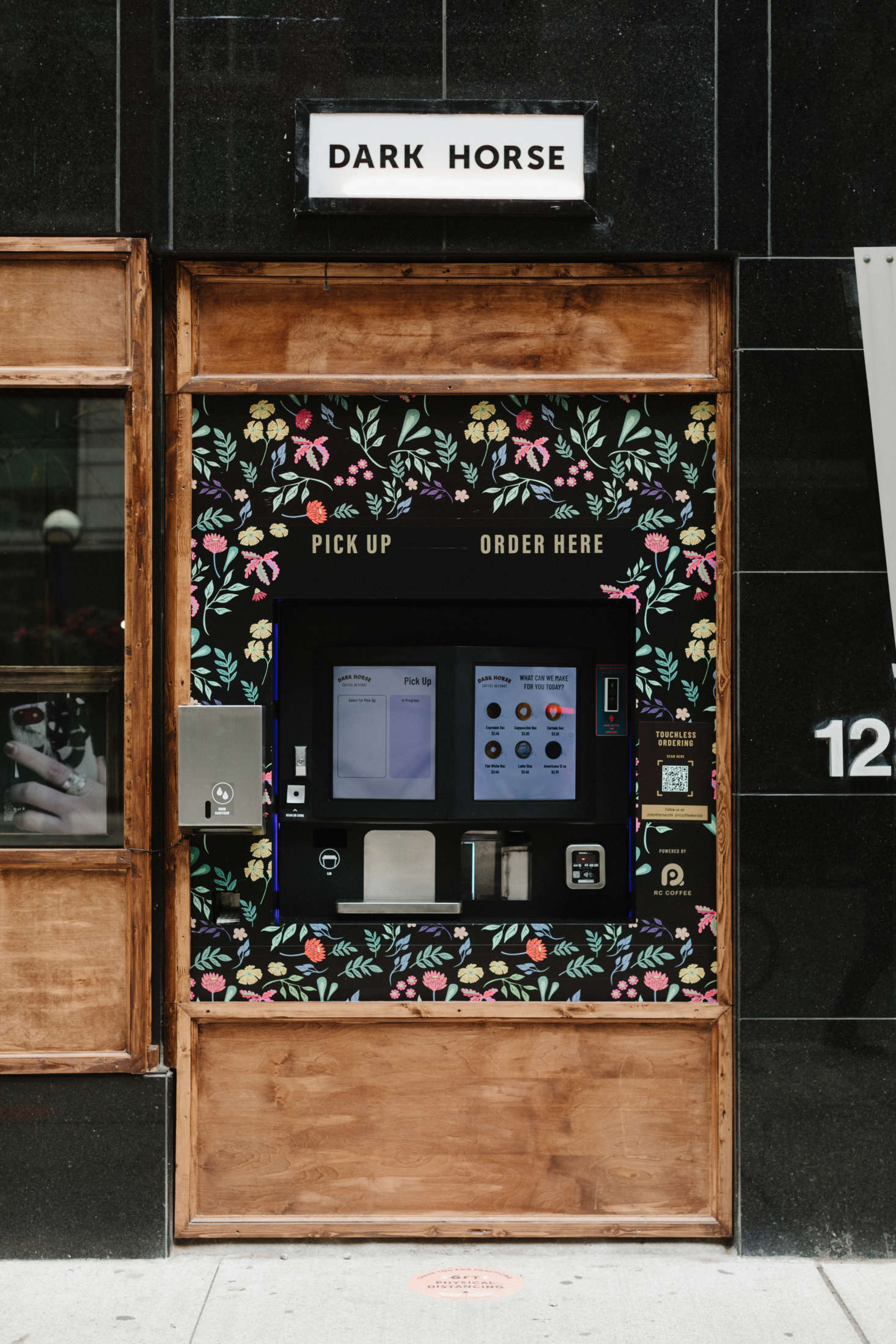 Customers order via a simple screen interface or touchless web-flow (a mobile app is coming soon).