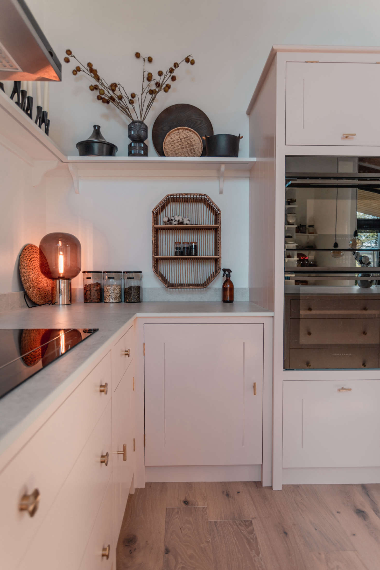 The brass cabinet pulls and knobs are from Dowsing and Reynolds.