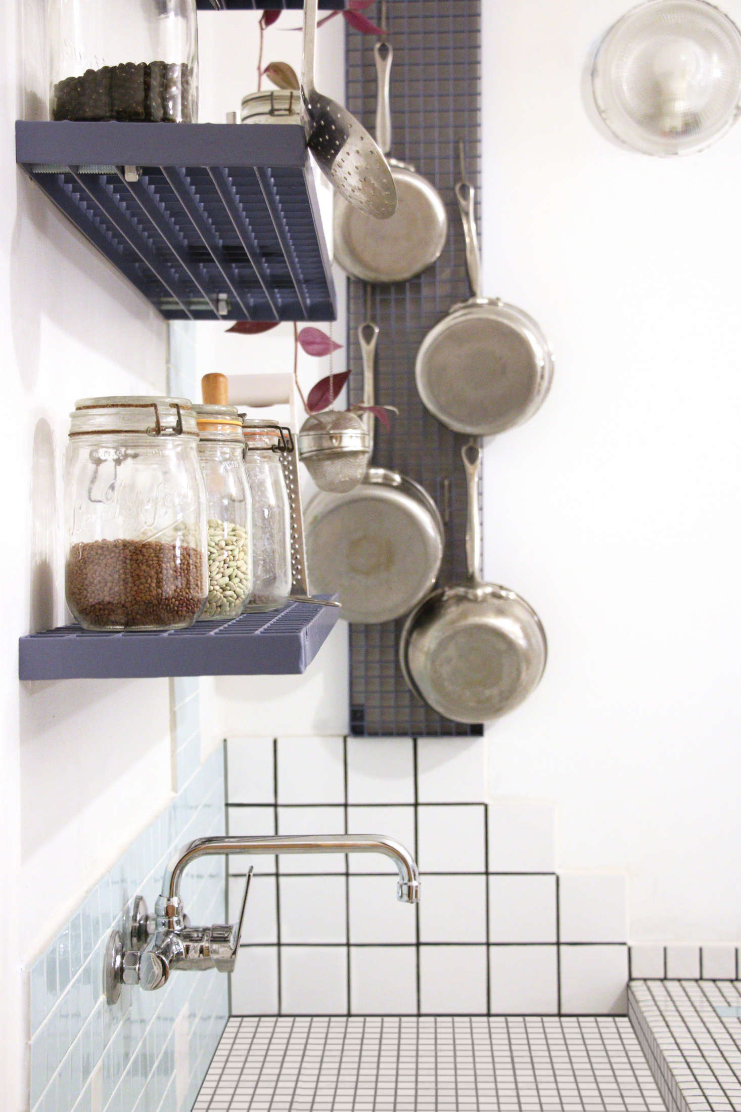 Stylish, Fresh, and Affordable: A Kitchen Built from Surplus Tiles