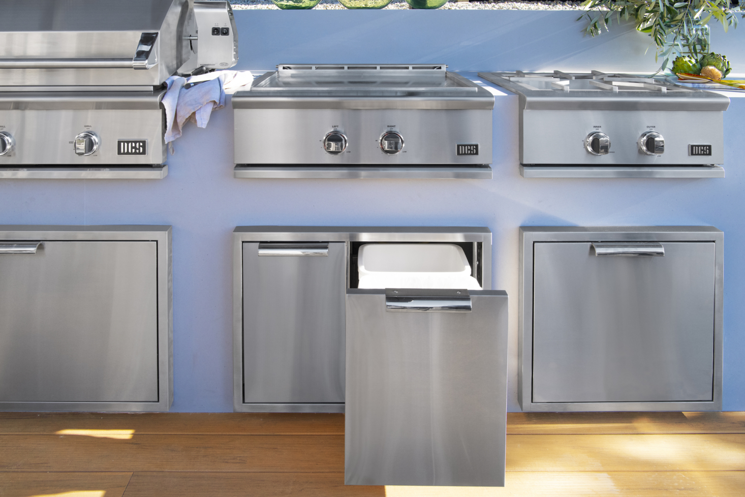 Outdoor Living The ChefDesigned Outdoor Kitchen, via DCS Outdoor