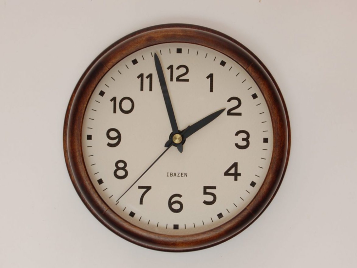 ibazan wall clock 10