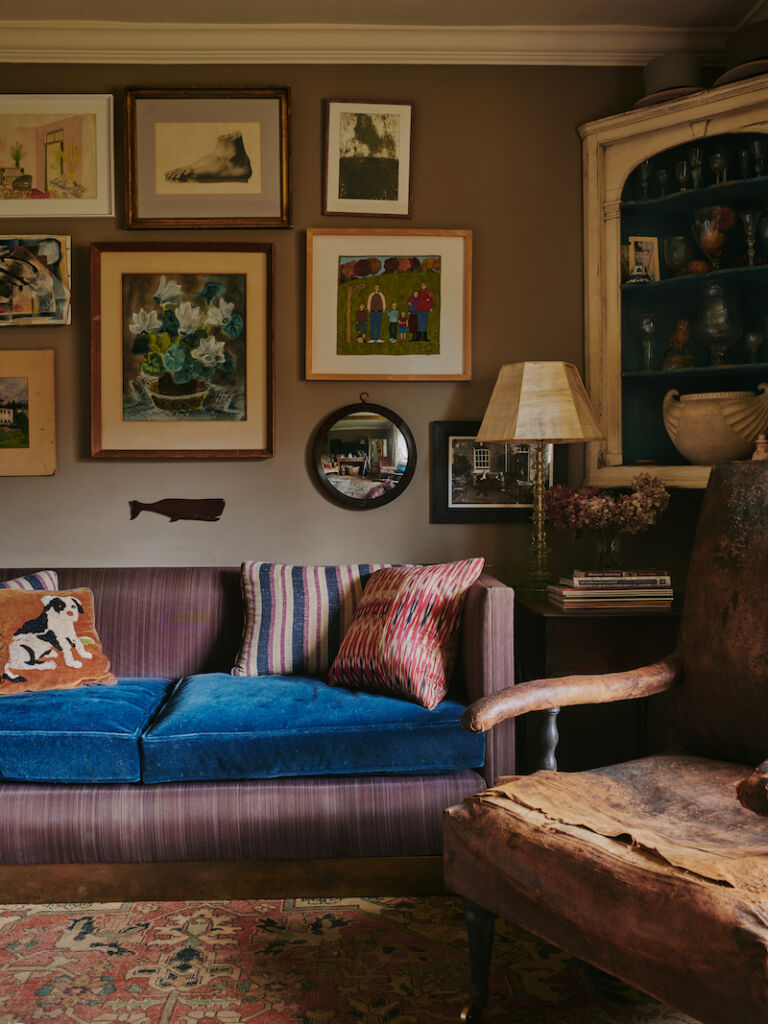 The Joy of Discovery: At Home with British Dealer/Decorator Max Rollitt ...
