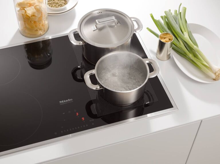 Gas vs. Electric vs. Induction CooktopsRemodeling 101 Remodelista