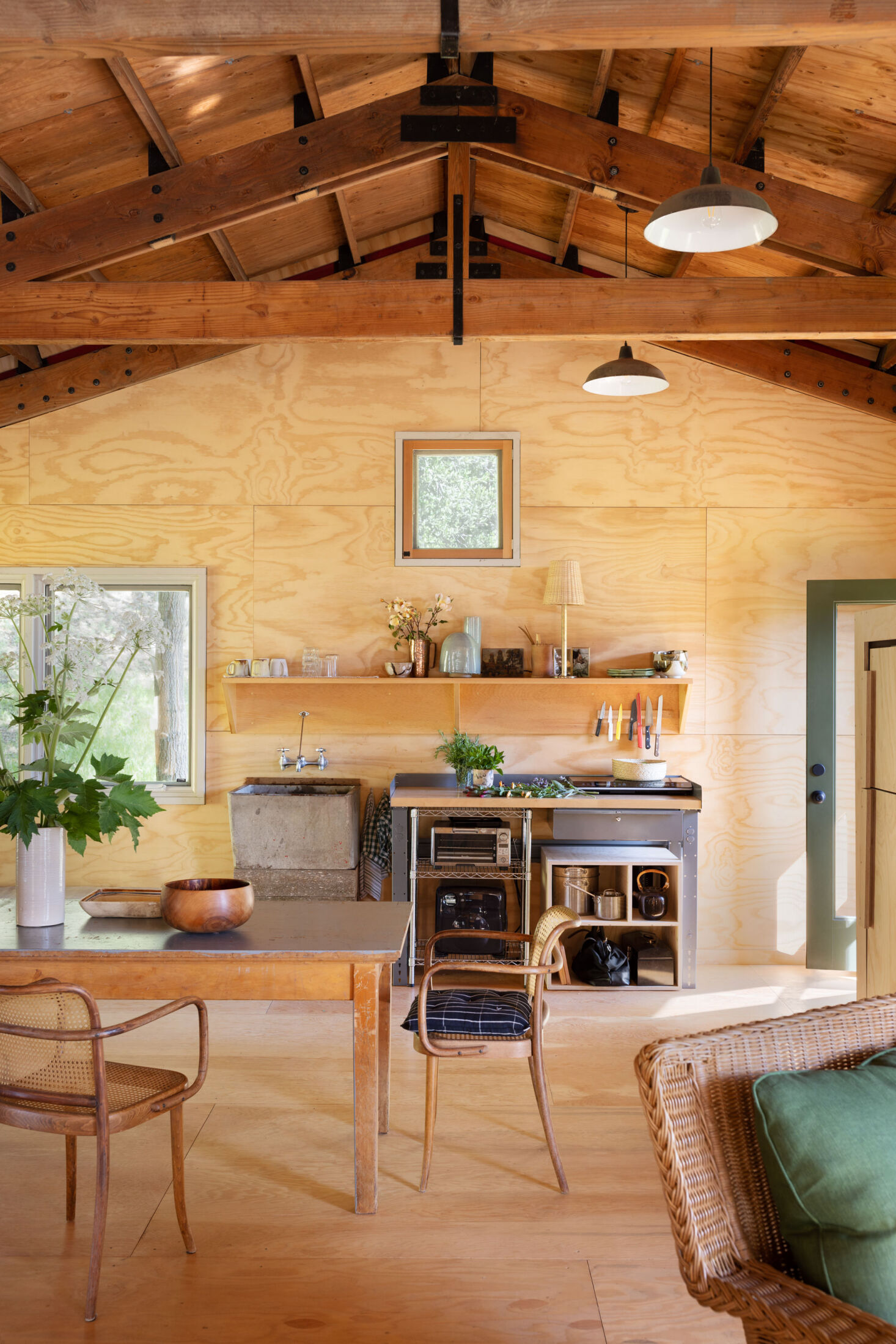 Steal This Look: A Modular Salvaged Kitchen in Sonoma - Remodelista
