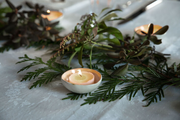 diy holiday votives close up