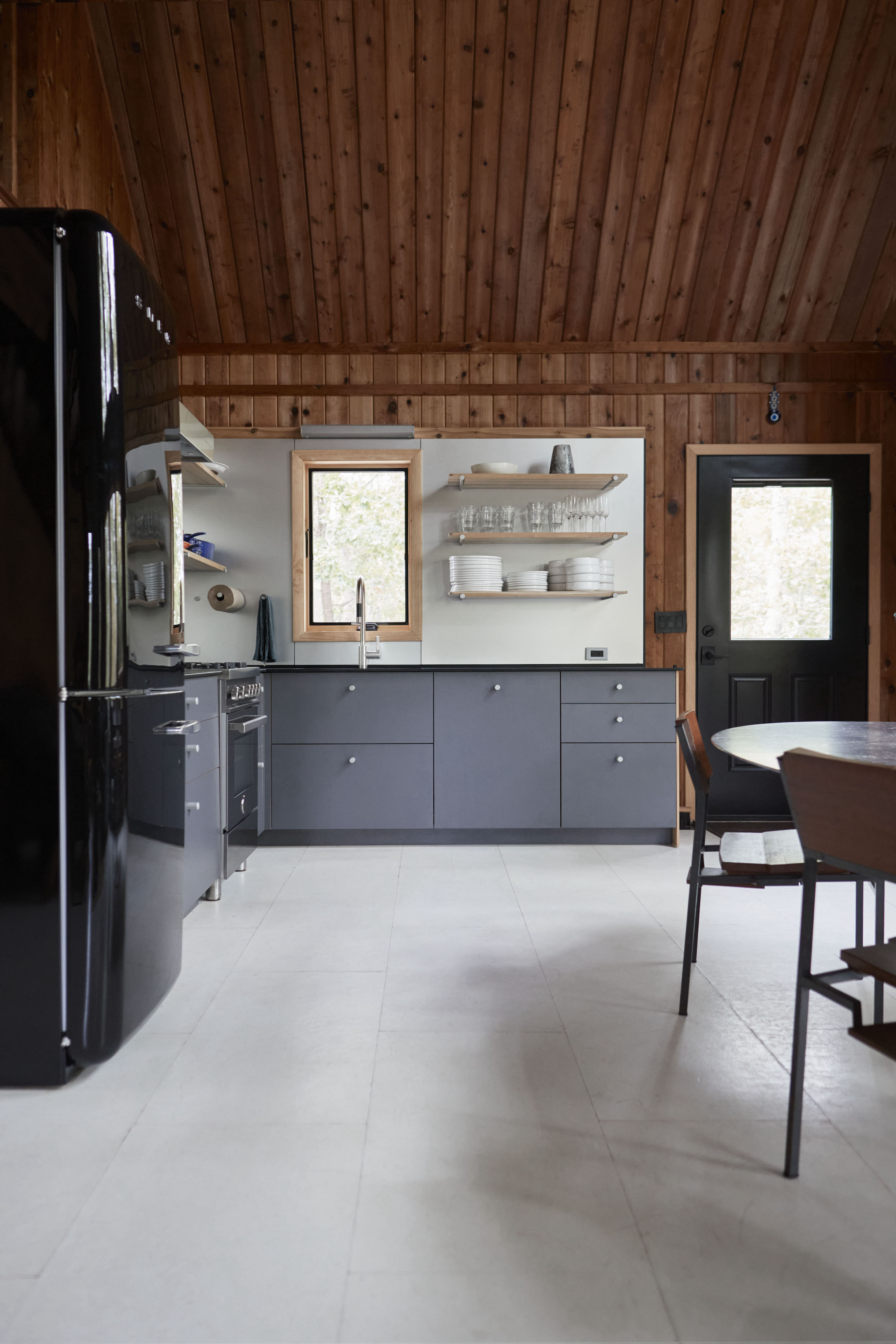 the owners opted for a slightly modular look with freestanding appliances over  15