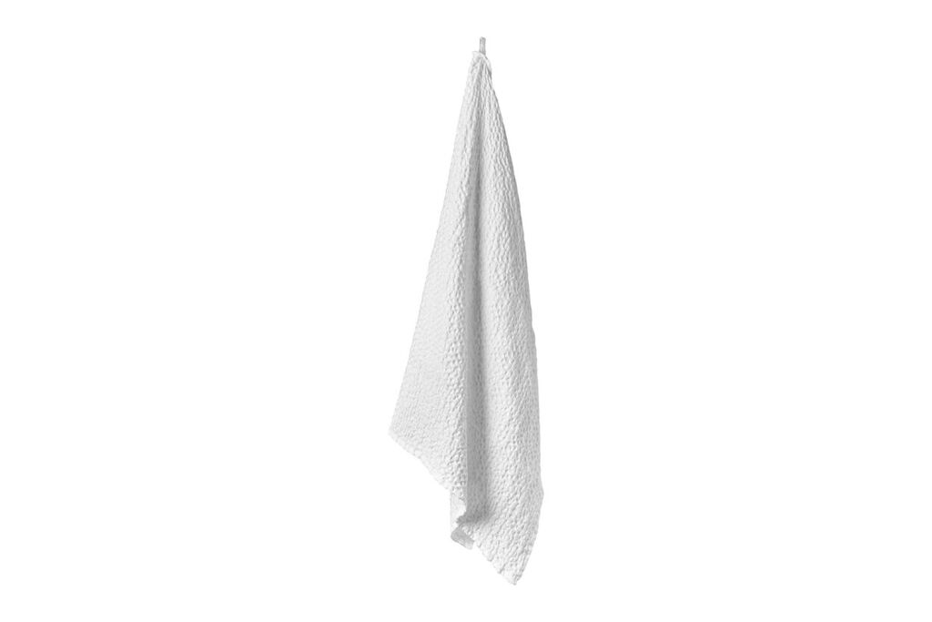 10 Easy Pieces White Linen Bath Towels Remodelista