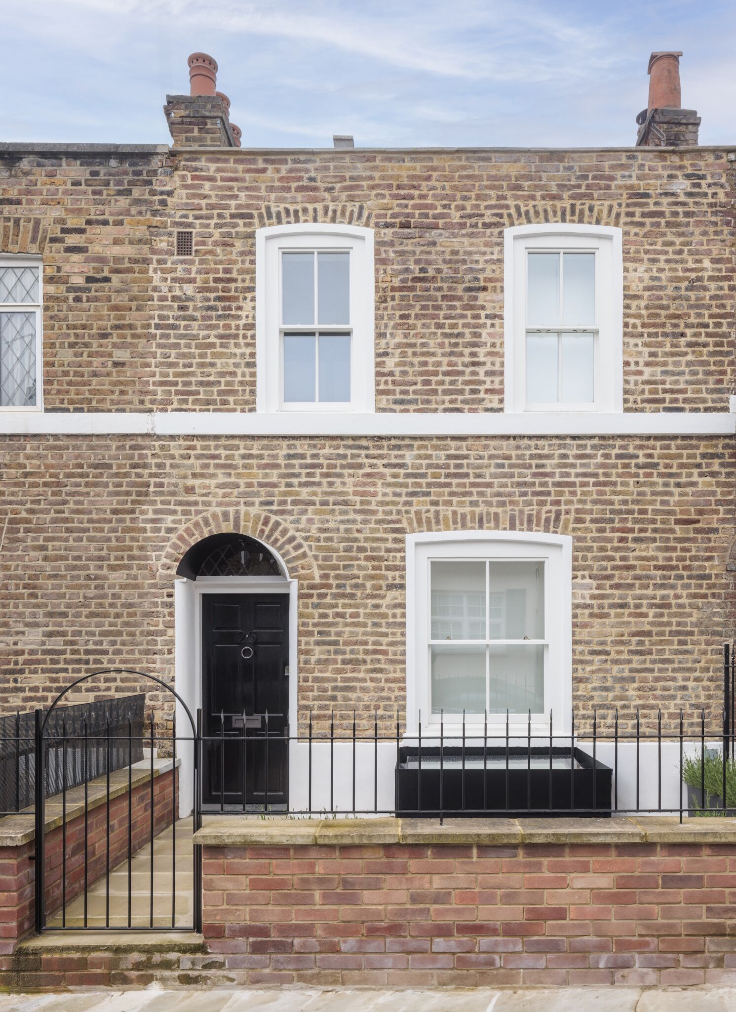 A London Victorian Townhouse Restoration with Exposed Wood By Tuckey ...