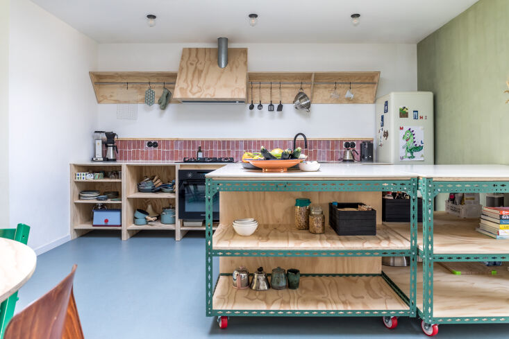 \2\20;to keep costs down, we decided to use radiata pine, the plywood co 17