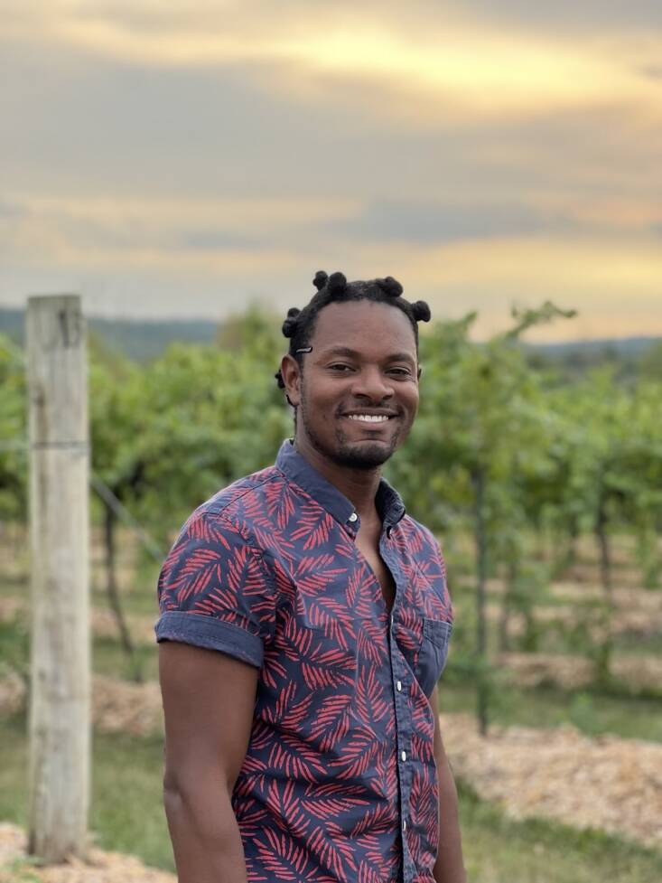 photograph courtesy of junior schouten. 33