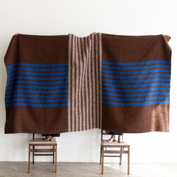 block shop\2\17;s lawrence tree throw is inspired by a georgia o\ 17