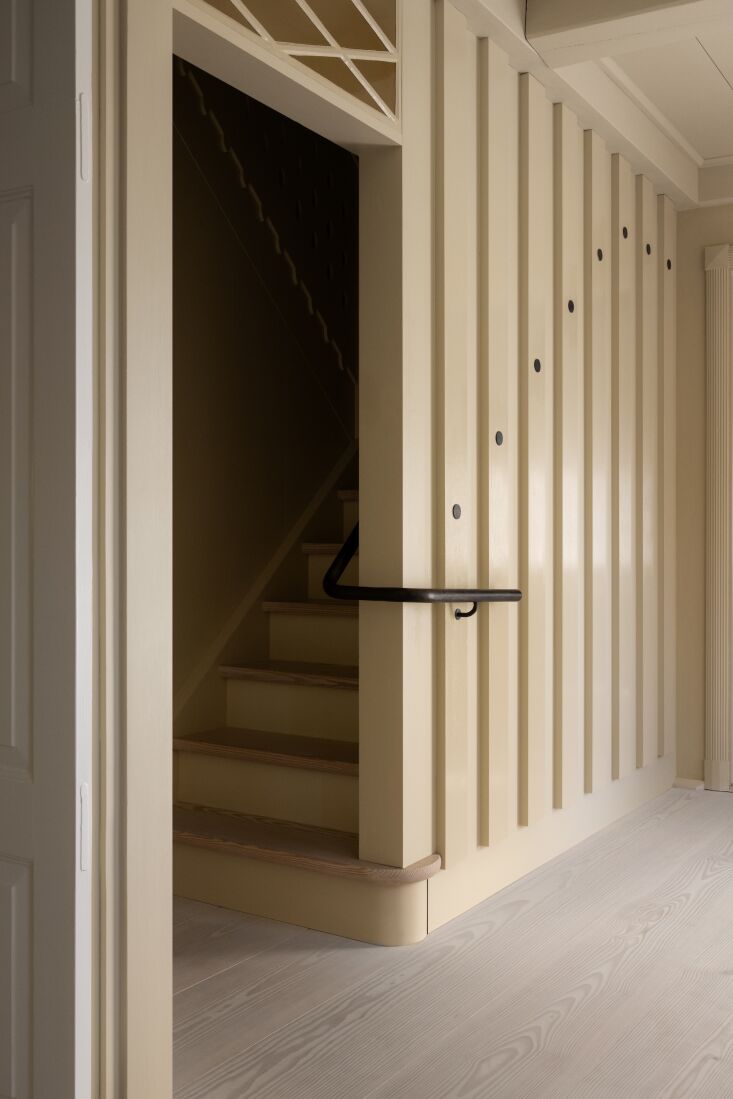 the staircase and glass elements throughout the house were designed by artist n 27