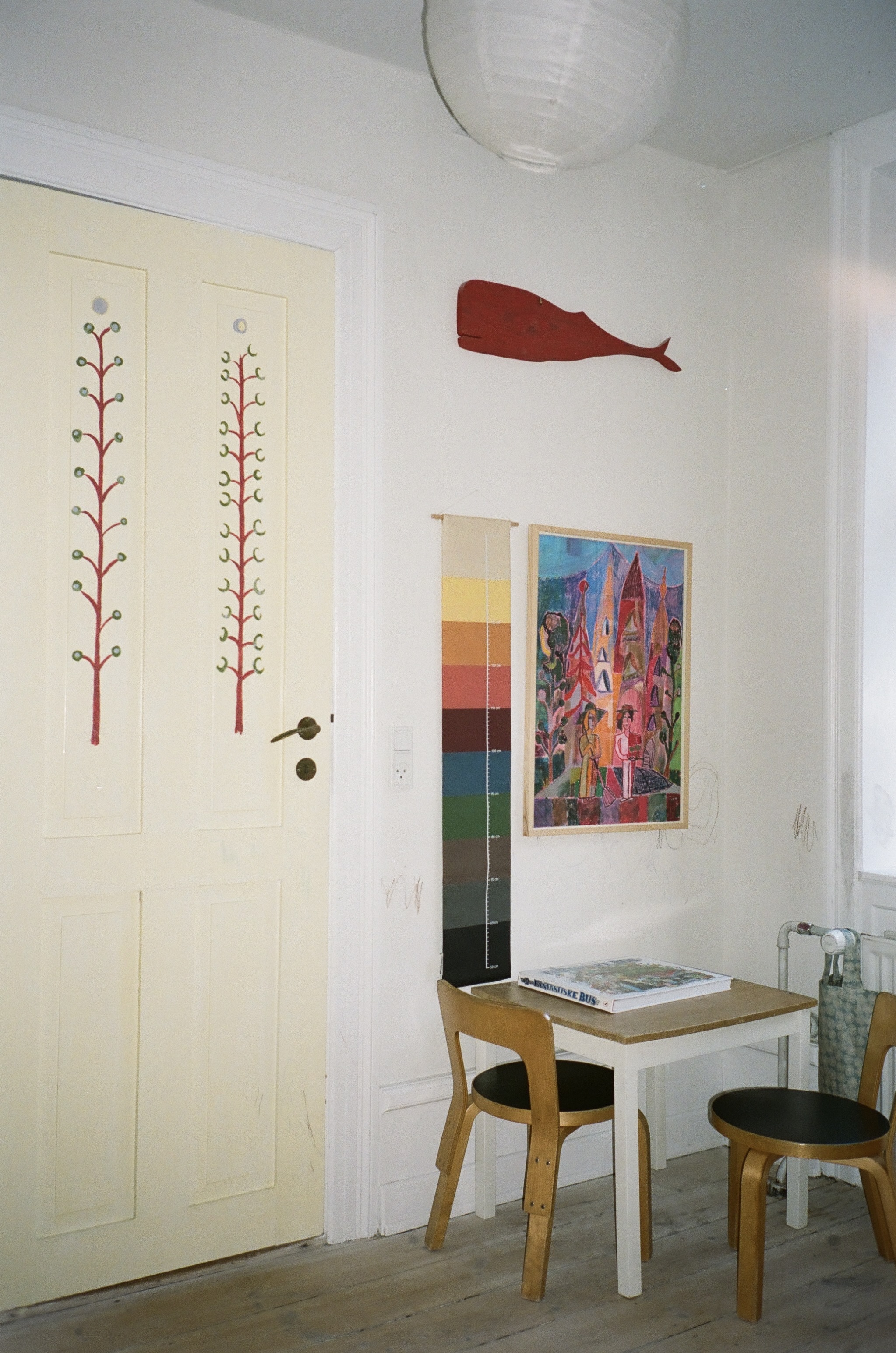 freja embellished ruth&#8\2\17;s door with &#8\2\20;sun and moon trees& 31