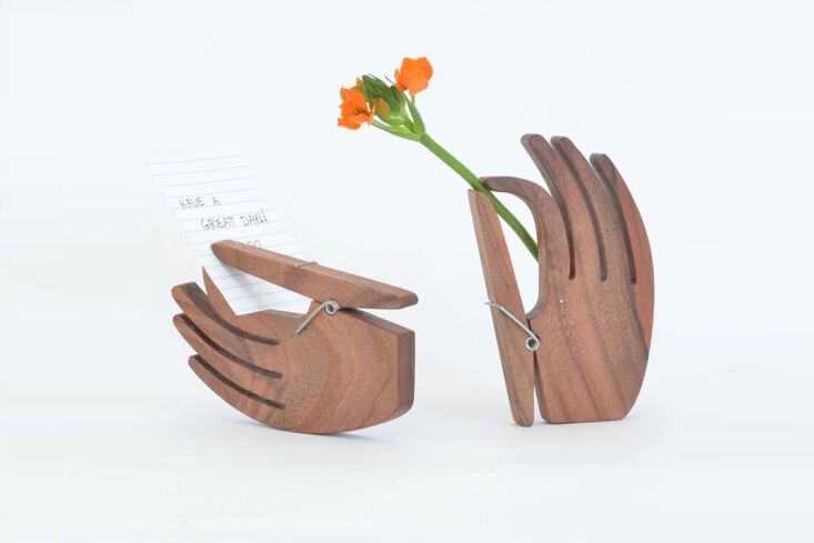 another pick from margot: the walnut hand clip by swiss designer thomas steuri, 25