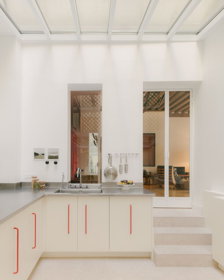 the apartment is situated on the first floor of the building, a typically light 17