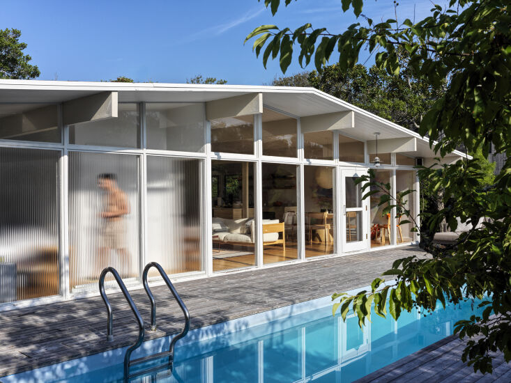 a mid century sears catalog kit house that bond reimagined as a refuge for arti 30