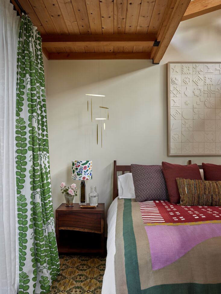 the artwork on the wall is by lena wolff from the client&#8\2\17;s own coll 27