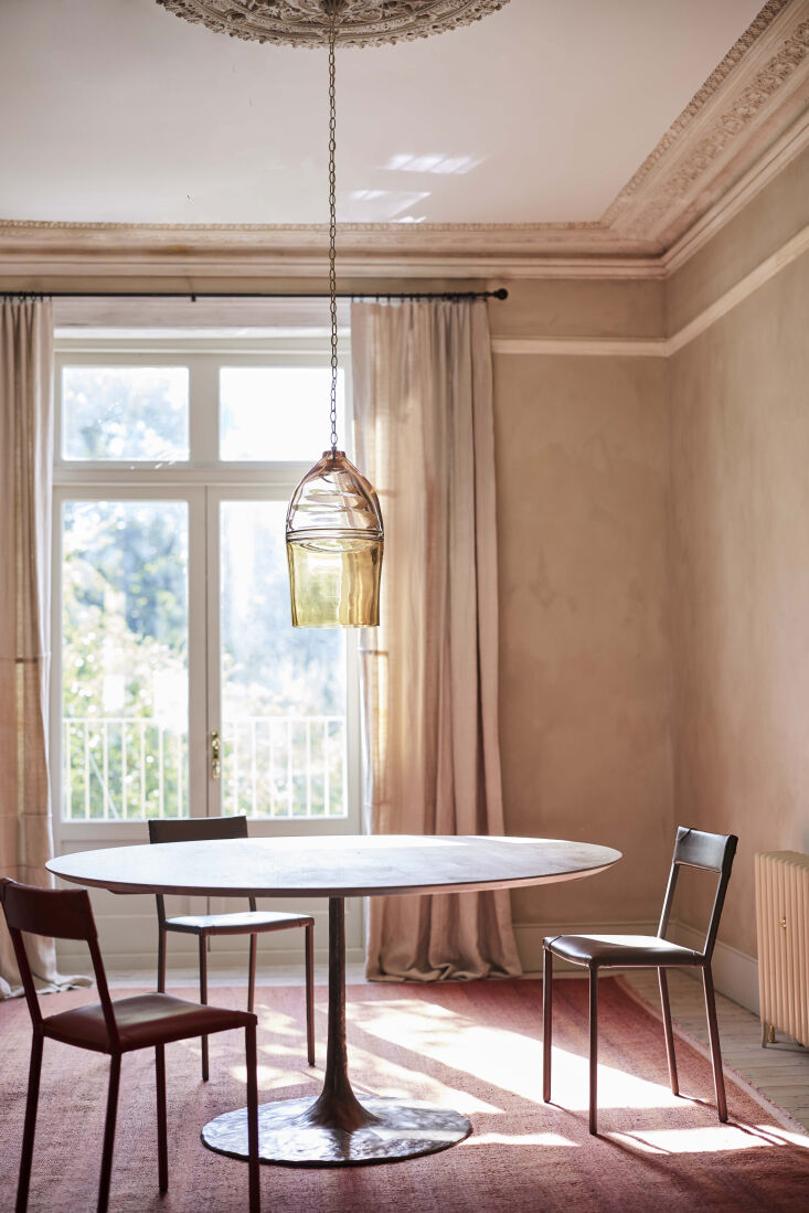 proof that painting the kitchen pink is a good idea. 30