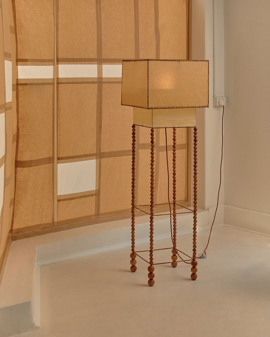 lana grew up in sydney and los angeles. the feels like home floor lamp, she say 23