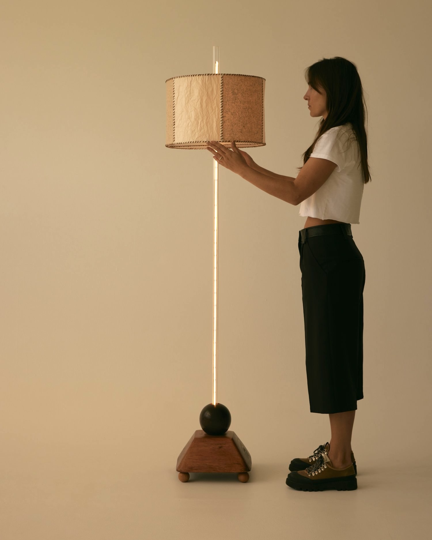 lana\2\17;s modular launay floor lamp comes with four different shades t 18