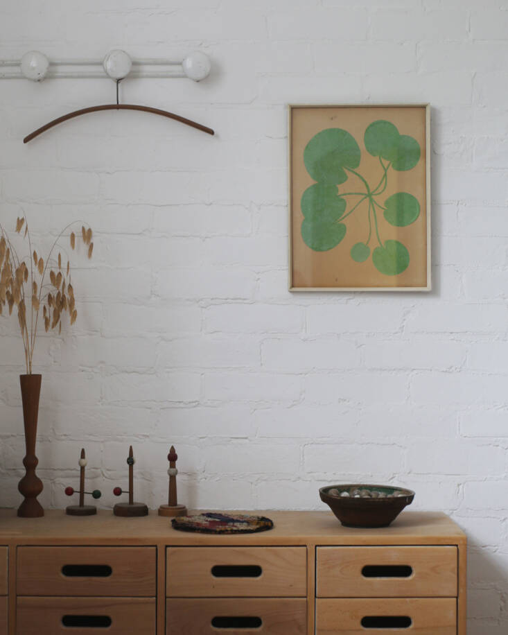 margot is eyeing what one london based art director and set designer is up to 17