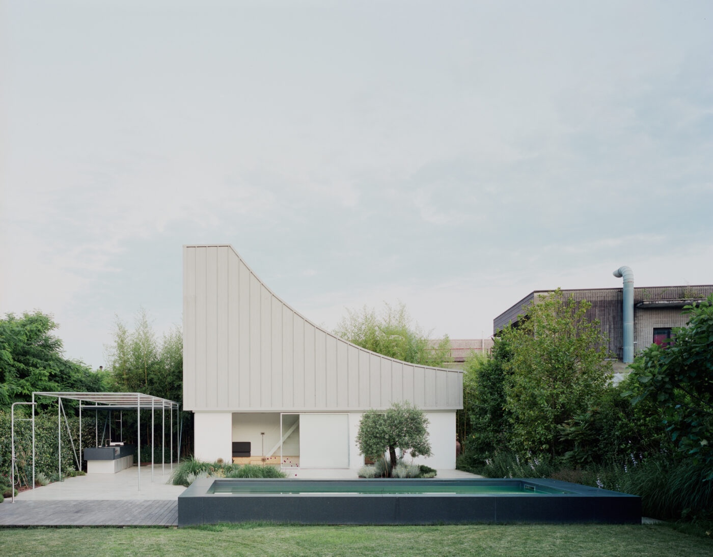 the structure&#8\2\17;s funky silhouette was preserved: &#8\2\20;given  18